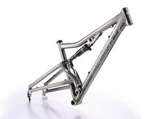 Frame Pivot Bearing Kit | Santa Cruz Superlight | 2006-2013