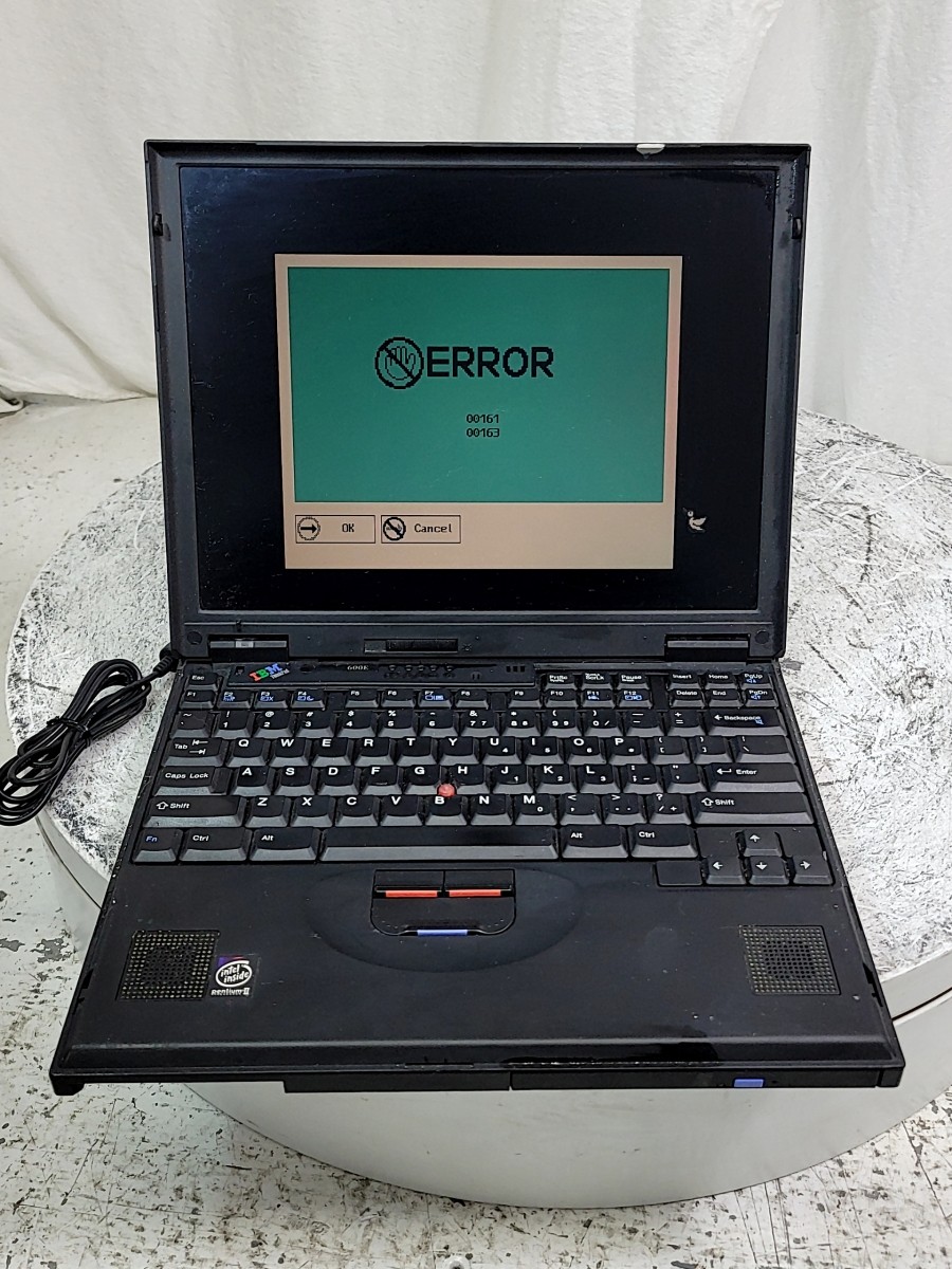 IBM ThinkPad 600E 2645-4AU PC Laptop PENTIUM II 256MB SEE NOTES