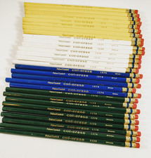 29 Faber-Castell Col-Erase Colored Pencils 8 yellow 7 white 5 blue 9 green