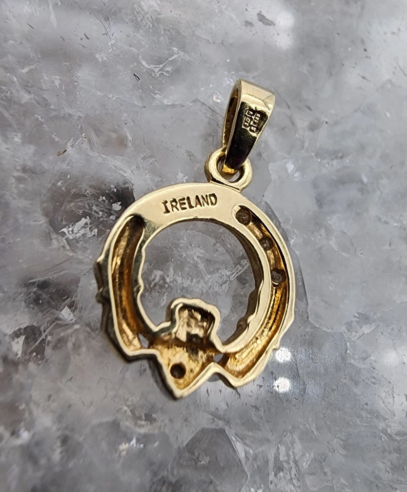 14k .585 Gold Claddagh .02 ctw Diamond Ireland 5/8" Pendant Au 24287 - Image 4 of 4