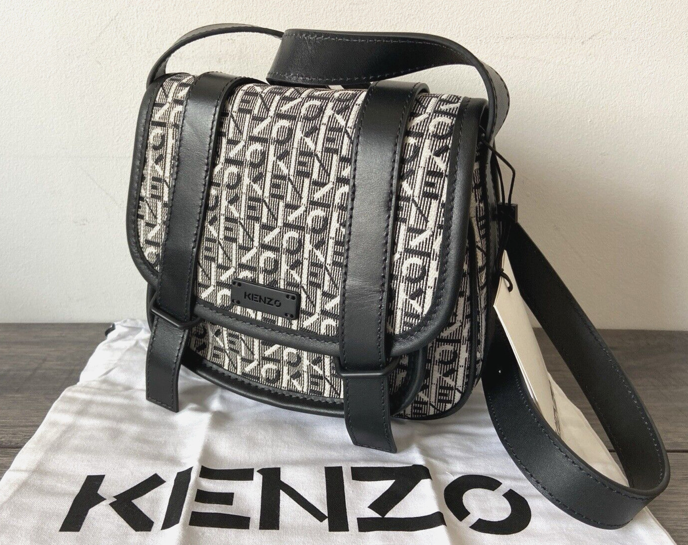 KENZO JACQUARD MONOGRAM LOGO MESSENGER/SADDLE BAG BNWT