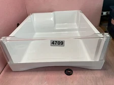 GE Refrigerator Crisper Drawer 239D2416P001 Drawer