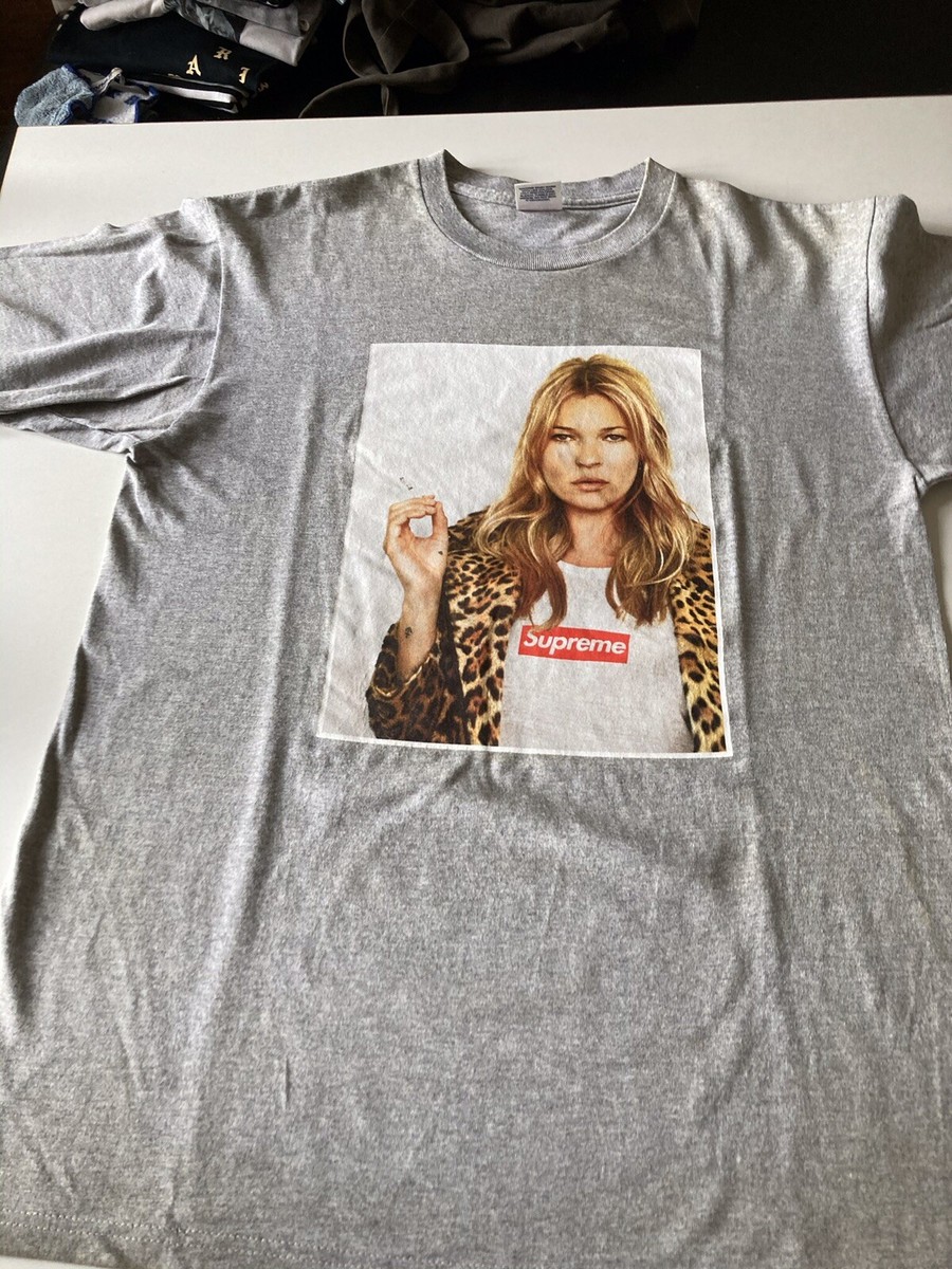 Kate Moss In Supreme x Louis Vuitton Box Logo T-Shirt