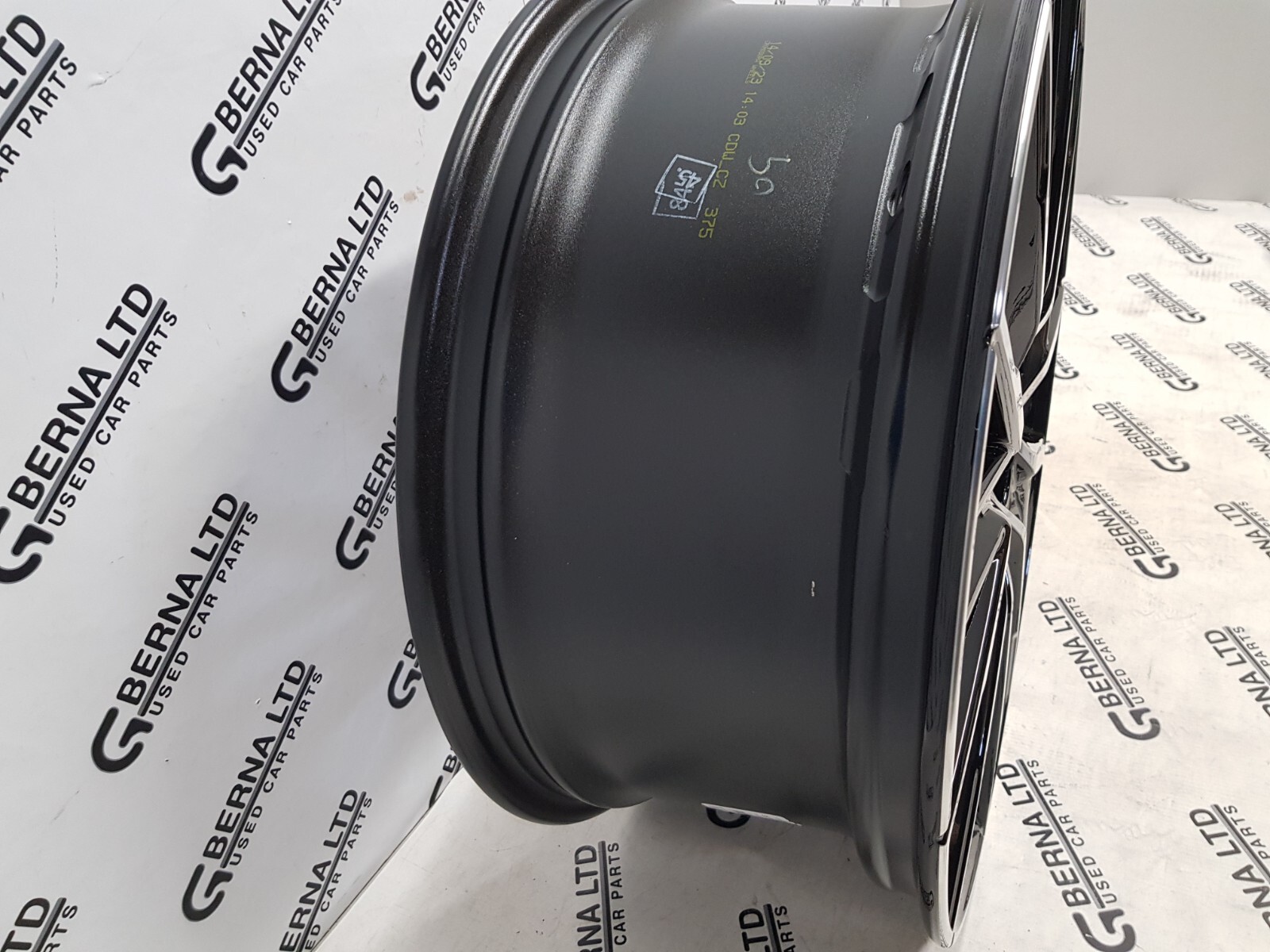 BMW 1 Series F40 8jx19 