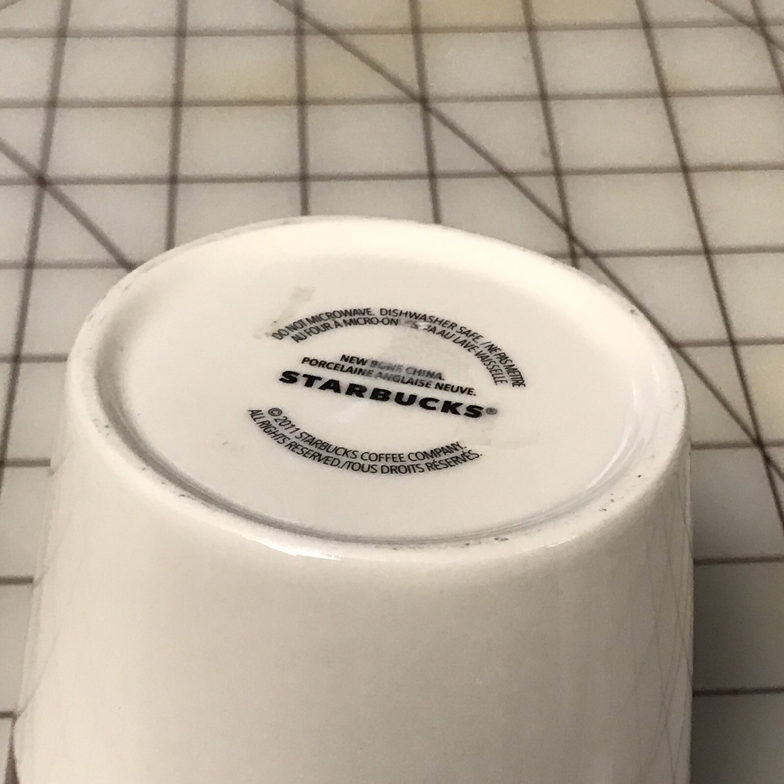 Starbucks Tazo Tea Logo Asymmetrical Red White Great Condition Mug Cup