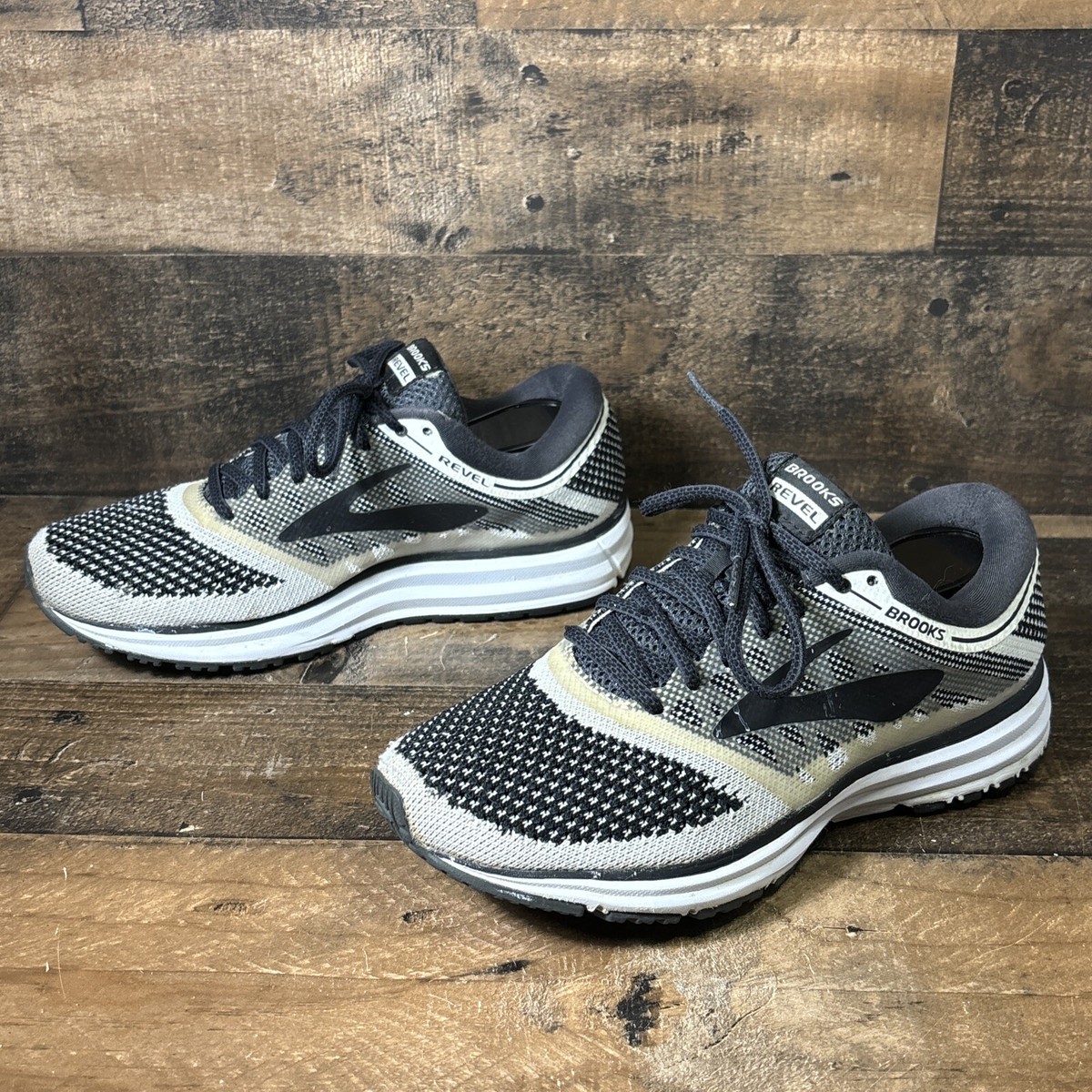 Brooks Womens Revel Running Shoes 1202491B155 Black White US 