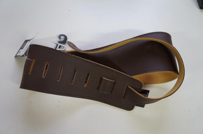 Perris Leather 3 1/2'' Garment Leather Guitar Strap Brown P35DX-2153