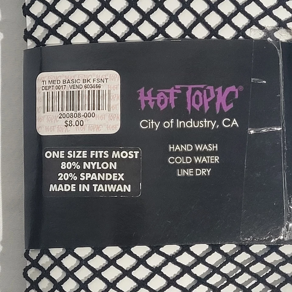 Meia-calça HOT TOPIC COM PÉS DE REDE PRETA NOVA NA CAIXA - Imagem 3 de 3