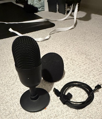 Razer Seiren Mini USB Streaming Microphone