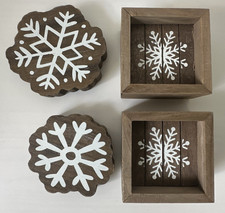 Snowflakes Mini Christmas Wooden Decor/Mini Signs Set 4 Winter Decor