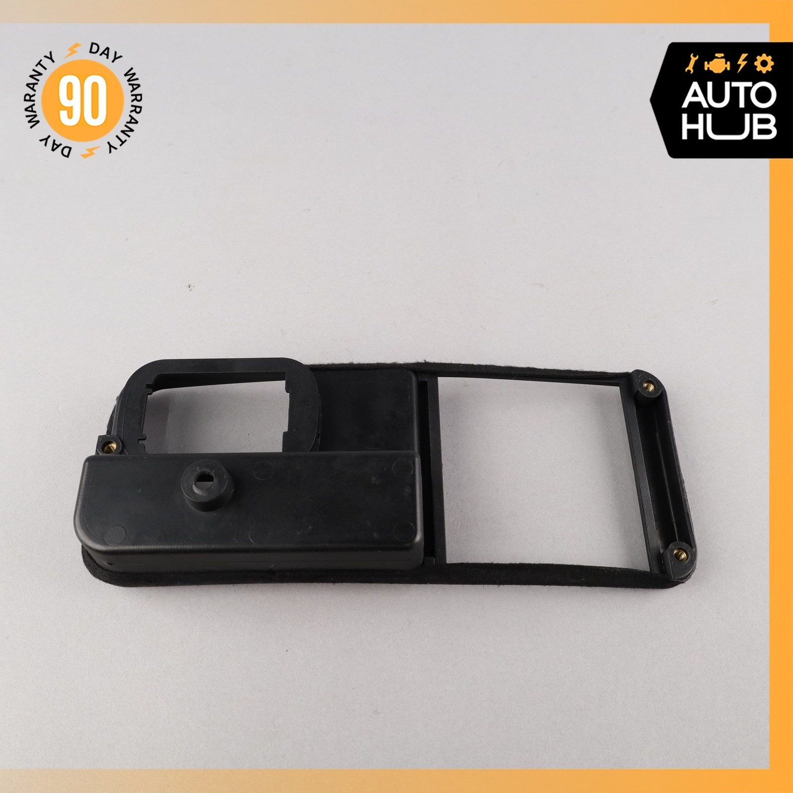 Maserati 4200 GT 2002 Center console P/N 66190900