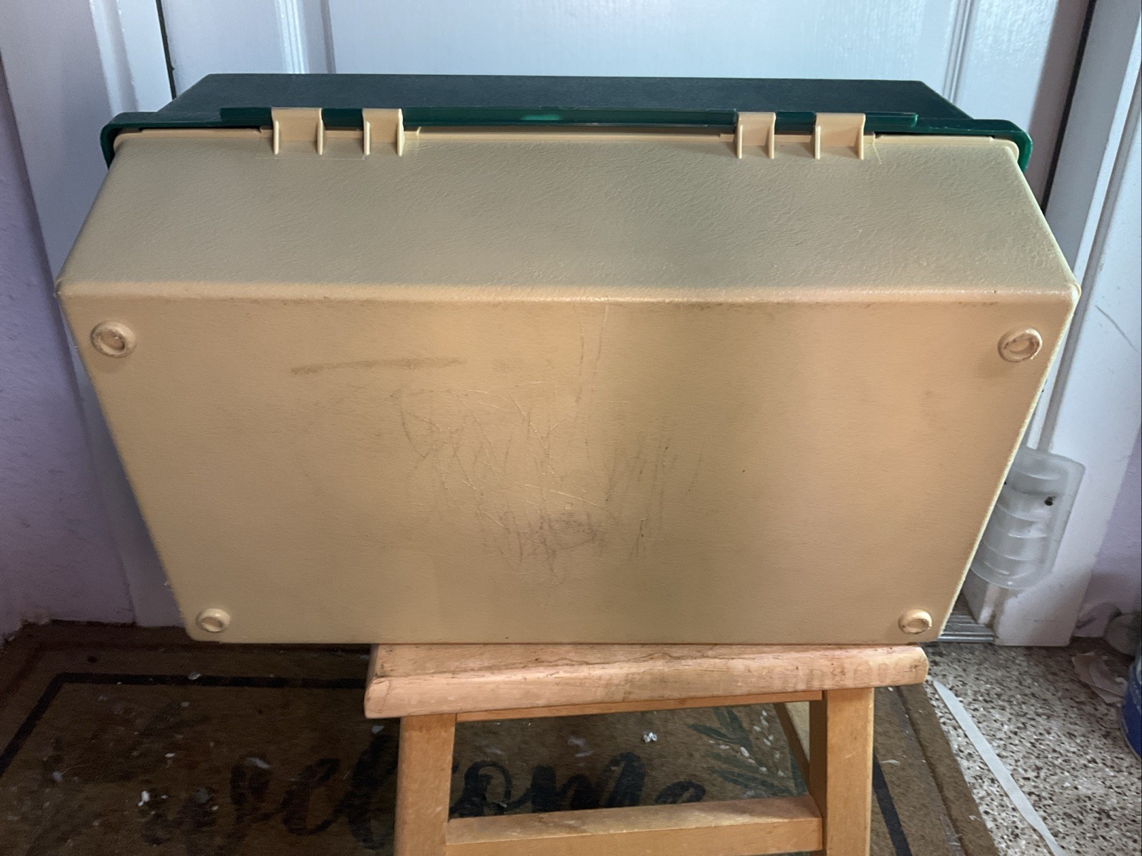 Vintage PLANO 8733 3 Tray-Side Locking-Tackle Box 17”x10”x9” - NICE!