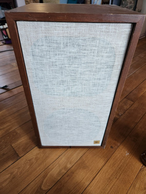 Acoustic Research AR-2a Speaker One Speaker Read!