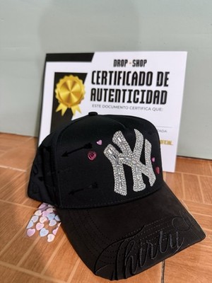 31 HATS (THIRTYONE SWEETHEARTS) NY VALENTINES SNAPBACK HAT ONLY 100% AUTHENTIC