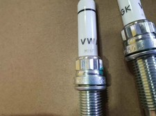 06H905601C OEM Lamborghini Aventador NGK NG5 R5 Spark Plug