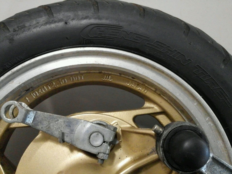 1986 Yamaha Riva 125Z (XC125ZS) Scooter Cast Front Rim Wheel 50M-25168 ...