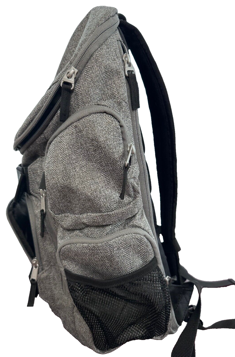 OAKLEY バックパック　rn96548 Oakley RN 96548 CA 35460 backpack Kitchen Sink Backpack 34L