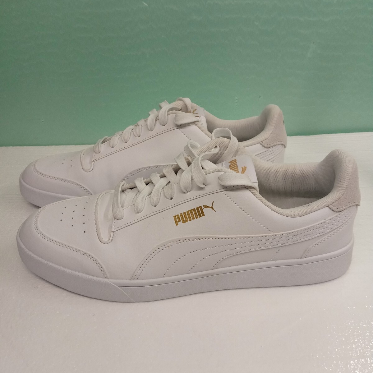 d.i.aの半袖 Puma Shuffle Low Leather Trainers Size 13 309668-08 Triple White