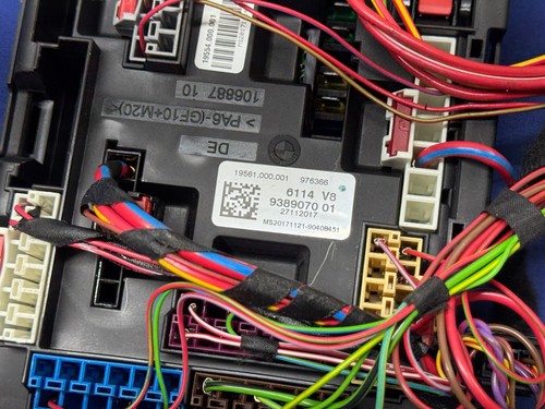 2012-2021 BMW F22 F30 F32 F36 M3 M4 Rear Power Distribution Fuse Box Relay OEM - Picture 9 of 9