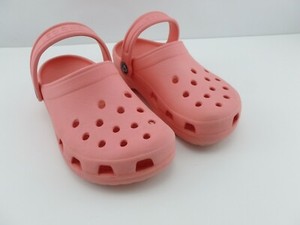 pink crocs size 4