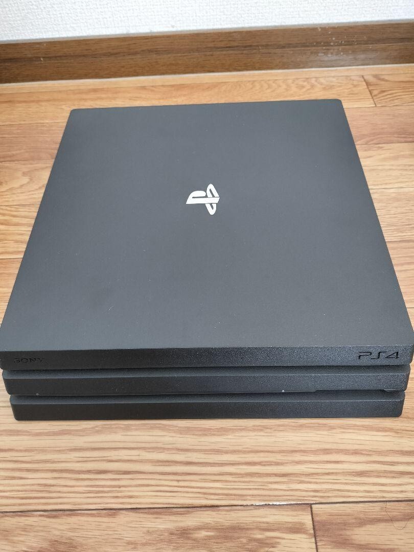 Sony PlayStation 4 PS4 Pro CUH-7200B Jet Black Game Console 
