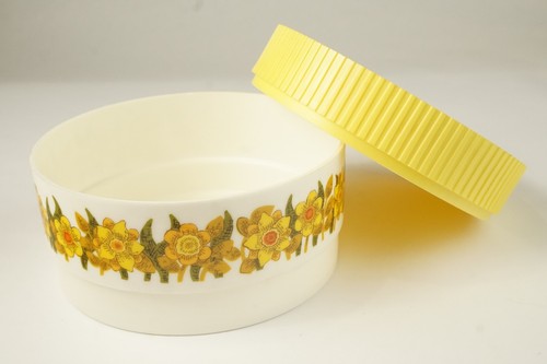 Vintage 70s Alladinware Stackable Canister Yellow Sunflower Medium Size - Picture 2 of 4