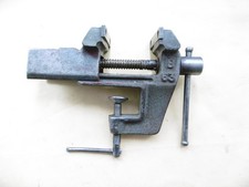 Original GDR!  Gisag B63 Locksmith Blacksmith Small Bench Vise