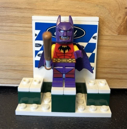 LEGO DC Minifigure Batman of Zur-En-Arrh - SDCC 2014 Exclusive - NO BOX