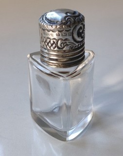 Silver Top Scent Bottle Birmingham 1907 With Stopper