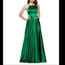 $300 BETSY & ADAM Green Satin Ballgown w/ Train Pocketed Lace-Up Size 6