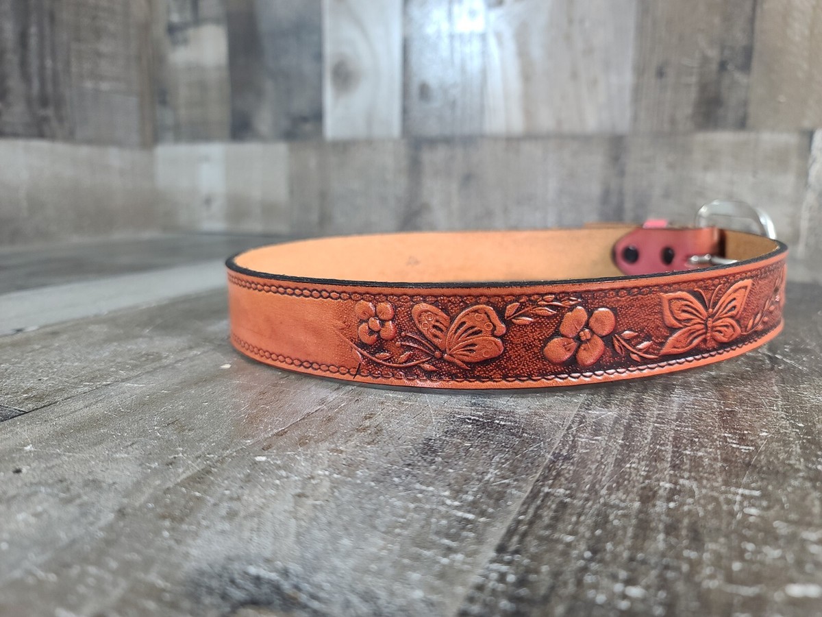 Butterfly Flower DESIGN Silver Buckle Leather Belt Hand  display picture 2