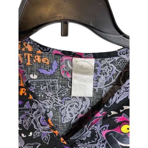 Disney Womens Sz S Scrub Top Shirt Medical Nurse Chestshire Cat Alice Wonderlan - Bild 2 von 5