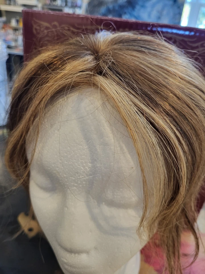 hoyuelos cabello humano, bronce, Lacey Coffee Dolce Foto 2 de 4