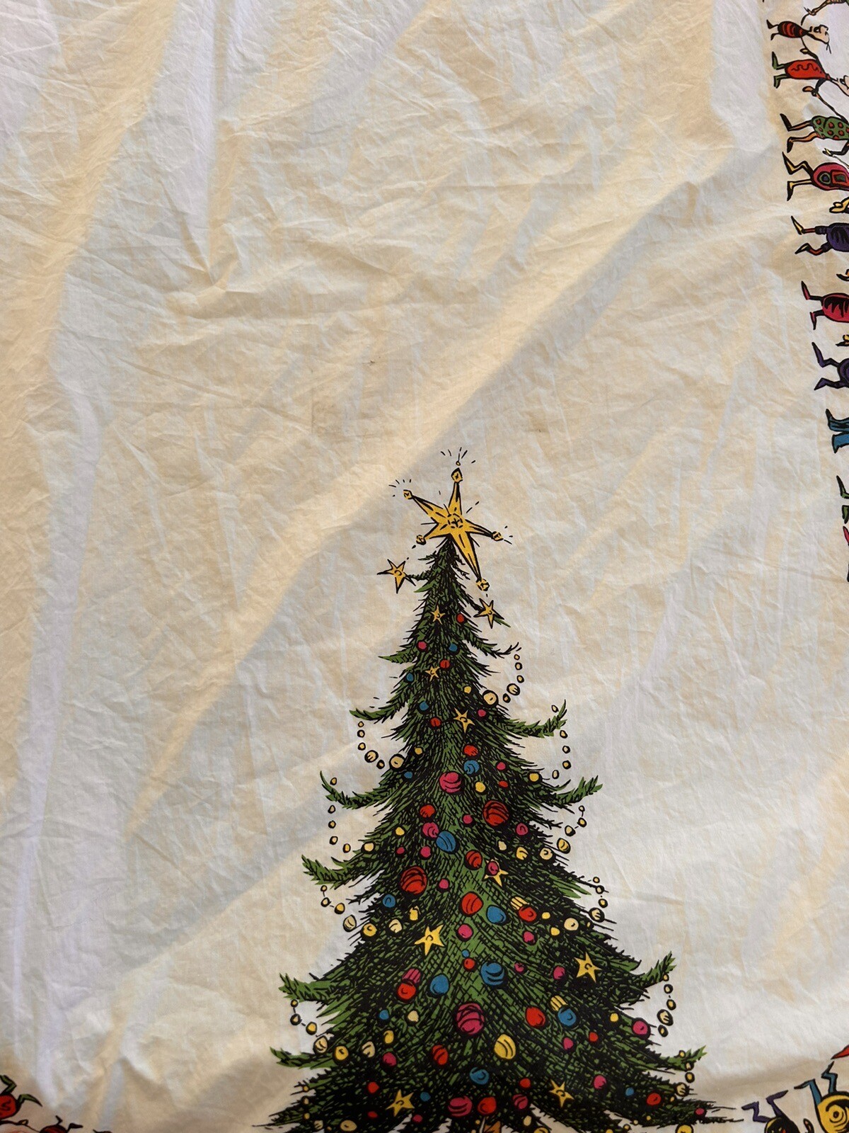 Pottery Barn Kids Dr. Seuss’s The Grinch Picture Perfect Crib Sheet