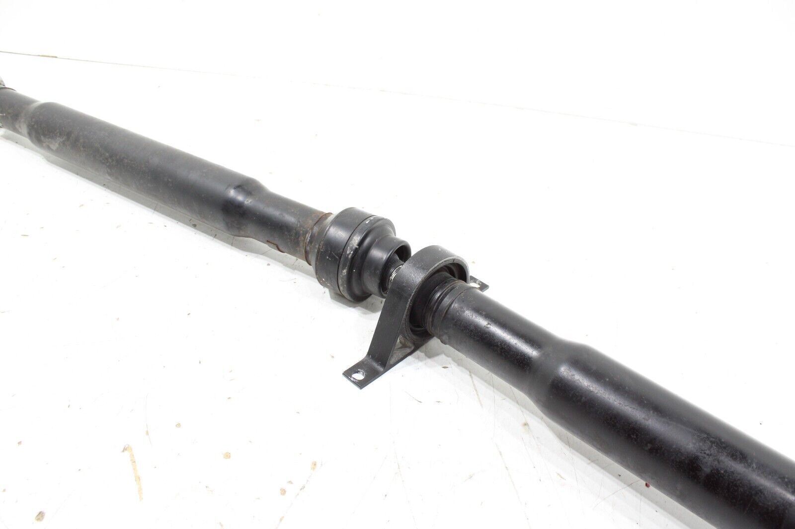 2014 - 2020 MASERATI GHIBLI AWD REAR DRIVE SHAFT DRIVESHAFT PROPELLER OEM
