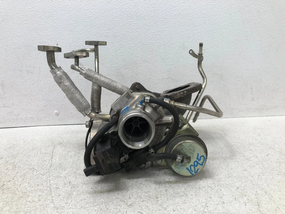 Turbocompresor Cadillac CTS 2015-2018 motor 2,0 L 1295 OEM Foto 2 de 4