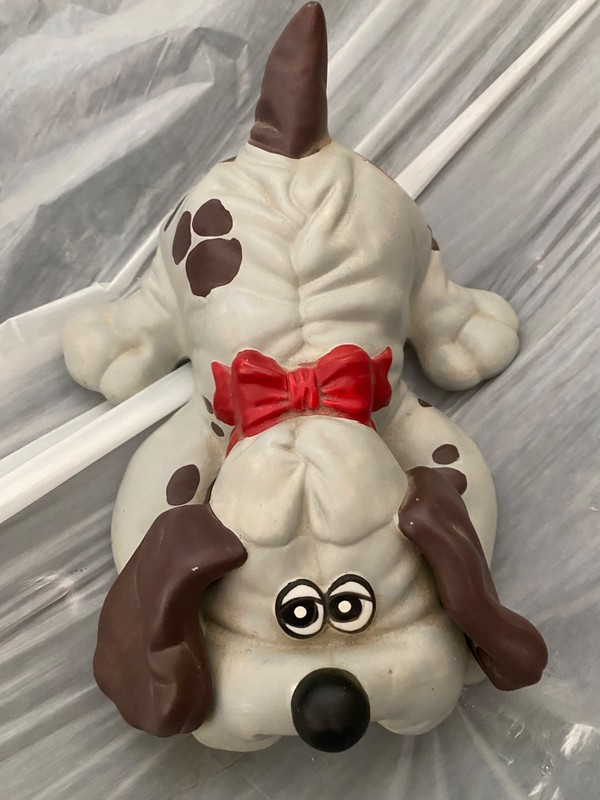 Vintage Pound Puppy ceramic figure