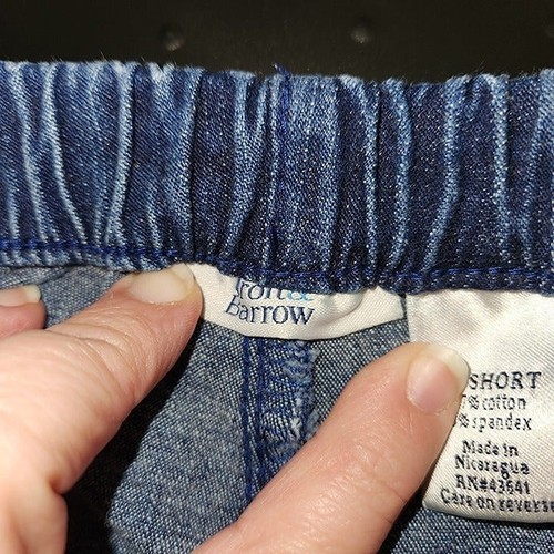 Women's sz M SHORT Blue Denim Pull On Jeans by Croft and Barrow - Picture 6 of 6