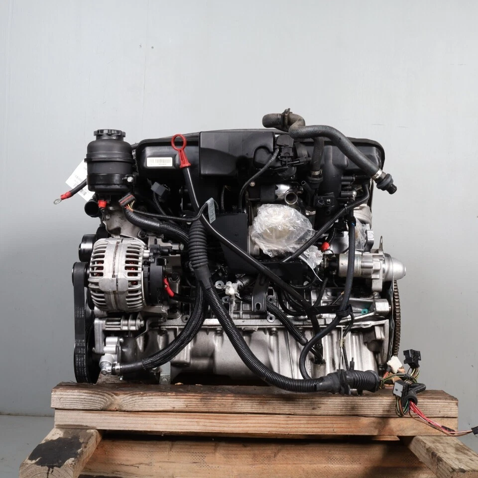 2003-2005 BMW 325i Z4 M54 Engine Motor 157k Miles OEM Used - Image 4 of 4