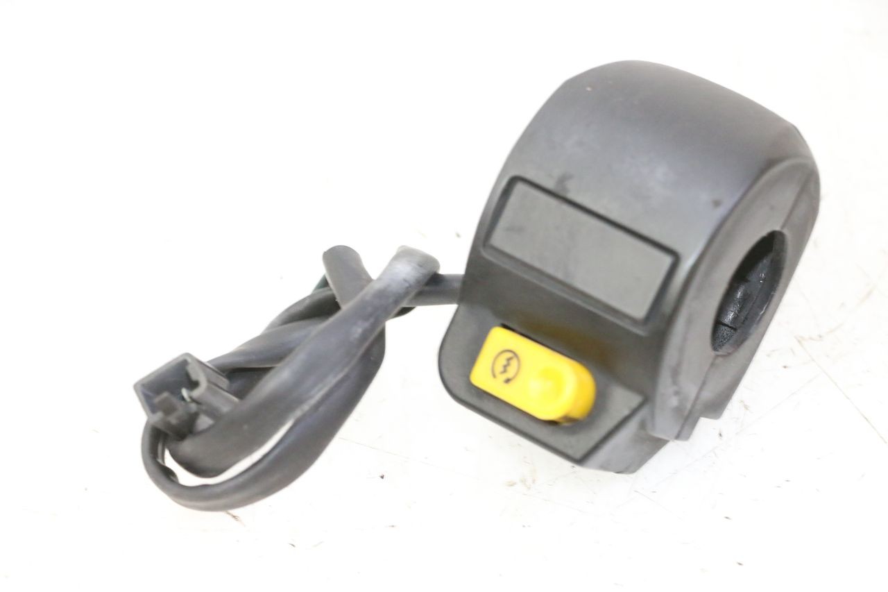 RIGHT HANDLEBAR SWITCH - PEUGEOT KISBEE 2T 50 (2010 - 2017)