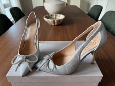 Jewel Badgley Mischka Gerry Cutout Stiletto Pump size 6.5. worn once