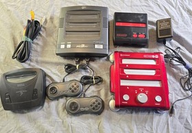 Retro Console Bundle &ndash; FC3 Plus, Retron 2 HD, Retro-Bit, Genesis Compatible Cons