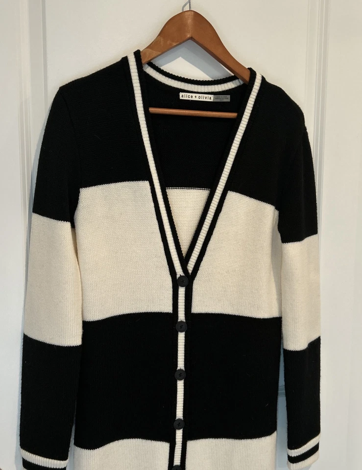 Alice + Olivia Long Open Wool Cardigan Duster Size XS Navy Blue / Cream - Image 3 of 4