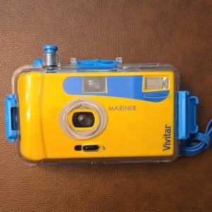Vivitar Mariner Waterproof Case And Camera
