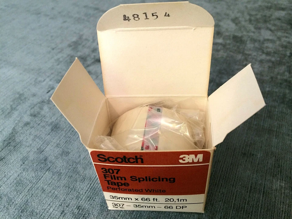 35mm FILM SPLICING TAPE NEW ROLL, SCOTCH 3M-307DP WHITE PERFORATED -FILM EDITING - Image 2 of 4