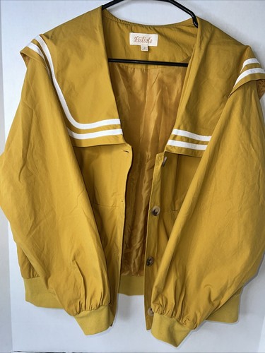Listicle Übergangsjacke klein senf Knopfleiste Bomber Boutique