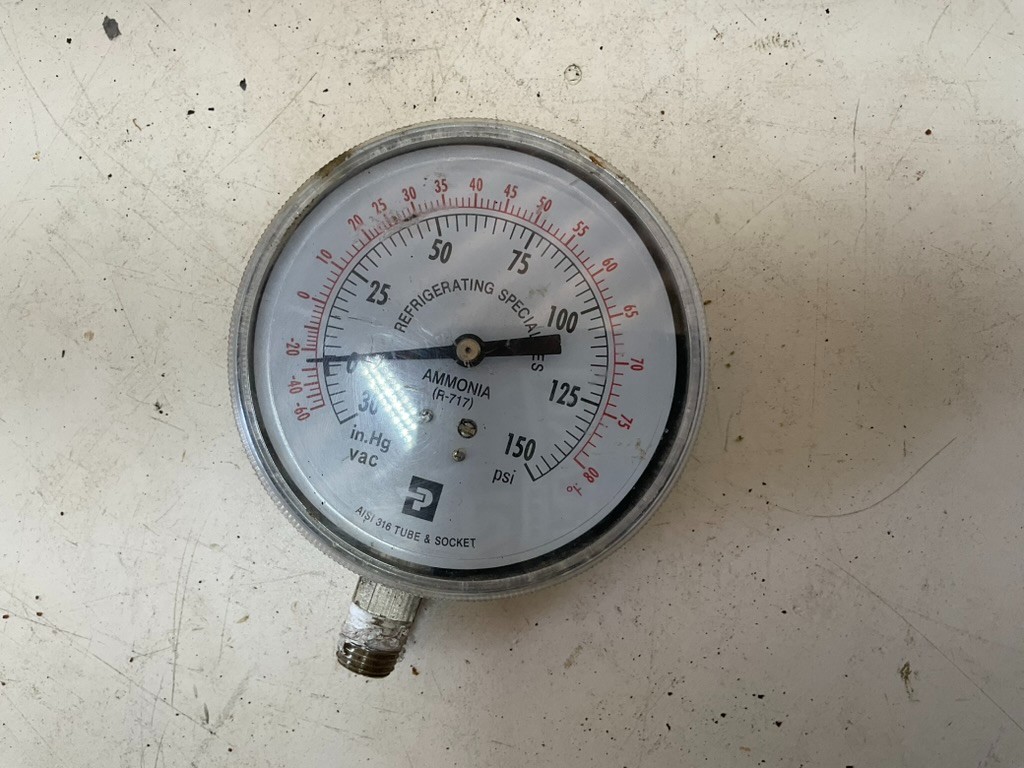 OEM Parker RS 311893 Refrigeration Pressure Gauge 2.5 Dial 1/4 Bottom Mount