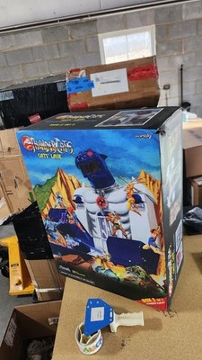 Super7 THUNDERCATS Ultimates Cat's Lair Playset with Tier 1 Lab BOX 2 OF 2