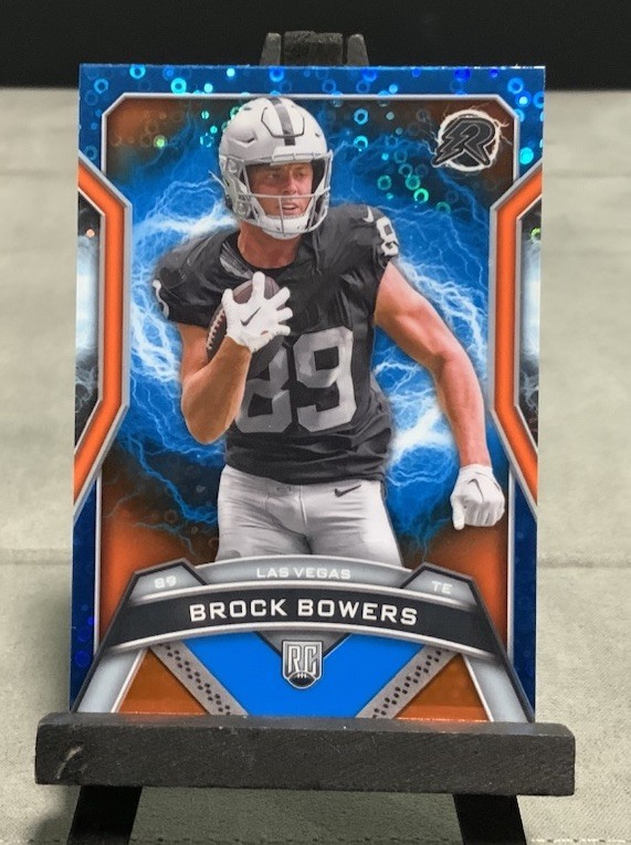 2024 Topps Resurgence Brock Bowers RC #147 Blue & Orange Spark Las Vegas Raiders
