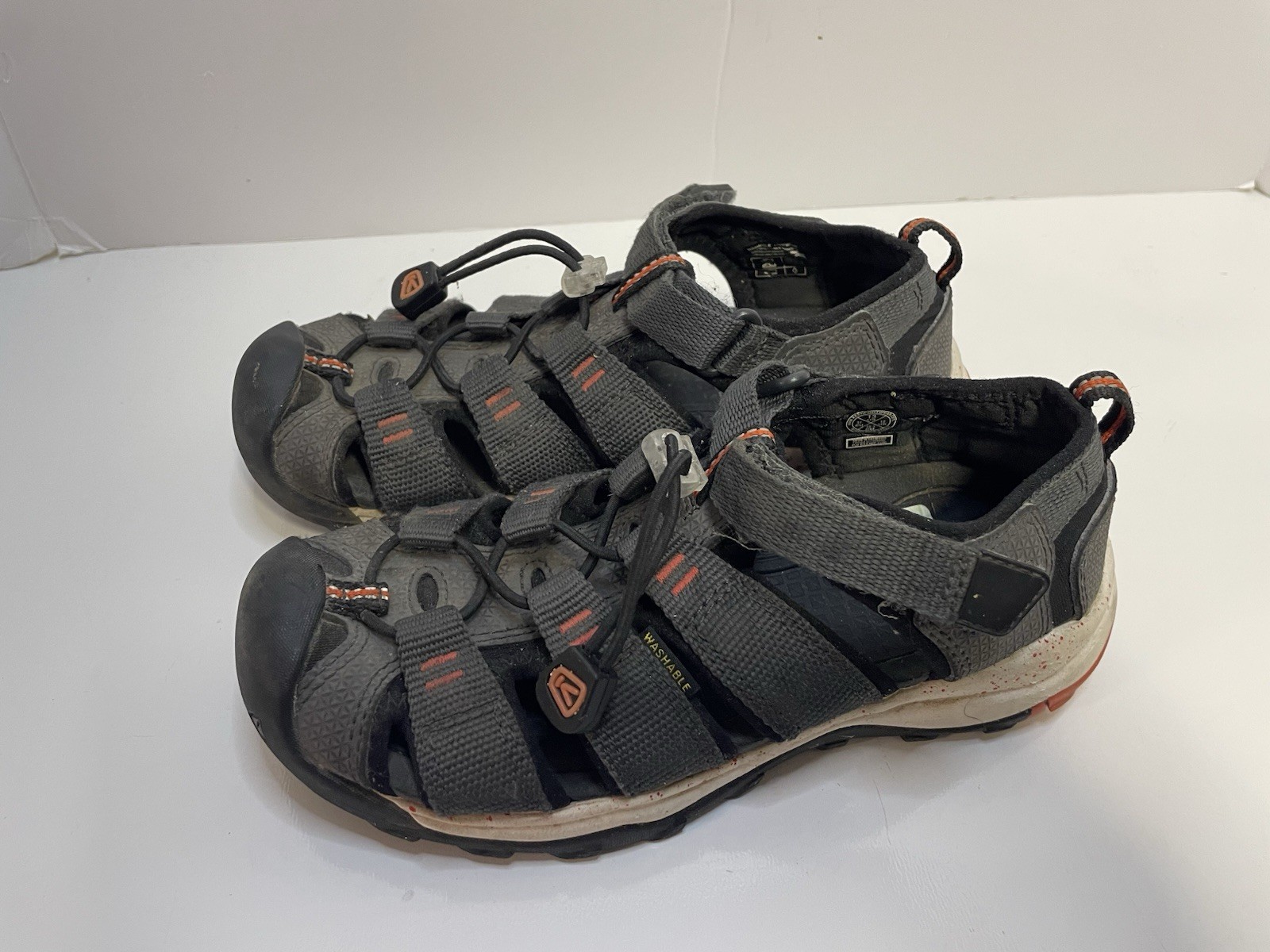 Sandali Keen scarpe acqua giovani bambini taglia 13 nylon punta chiusa Newport H2